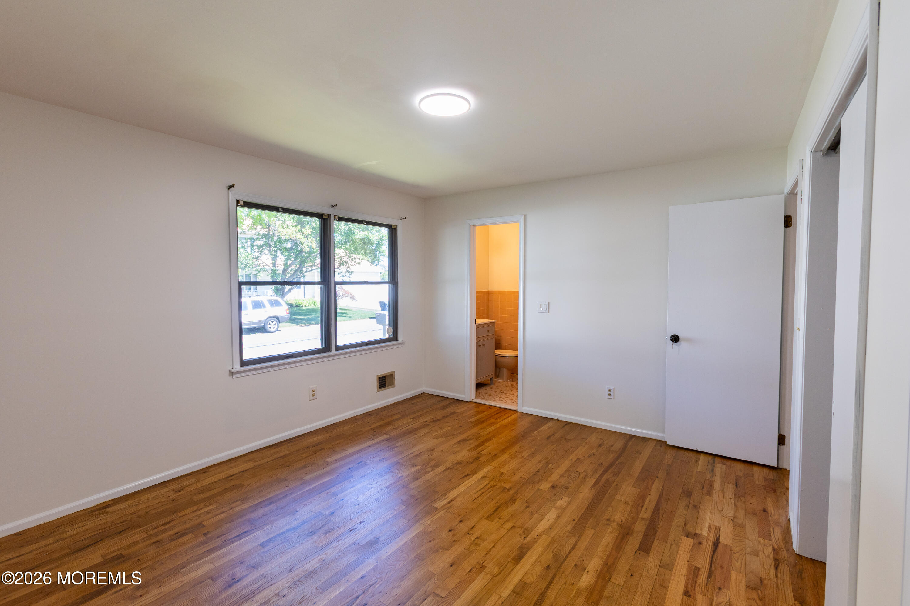 1125 Seaman Avenue Beachwood NJ 08722