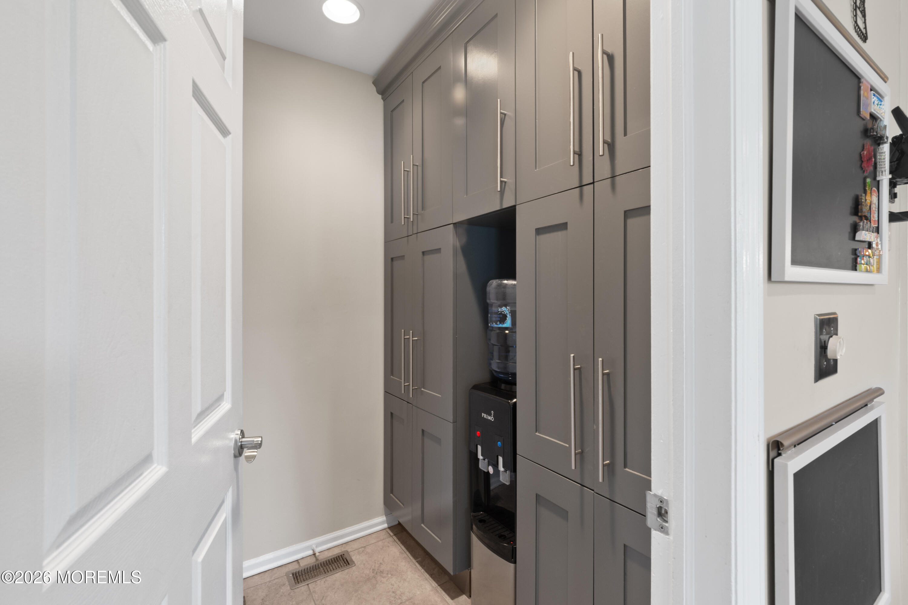 1076 White Oak Court Toms River NJ 08753