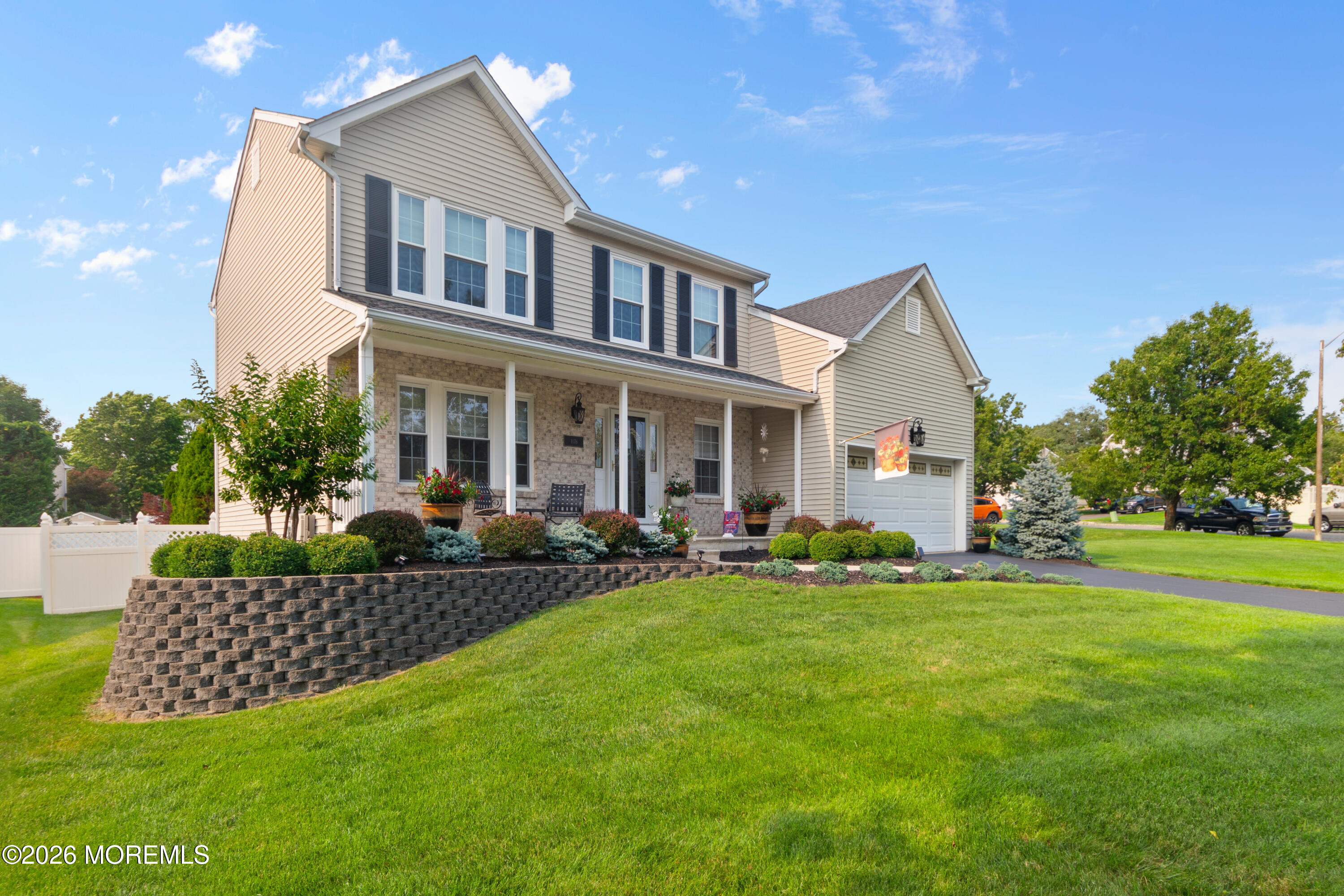 1076 White Oak Court Toms River NJ 08753