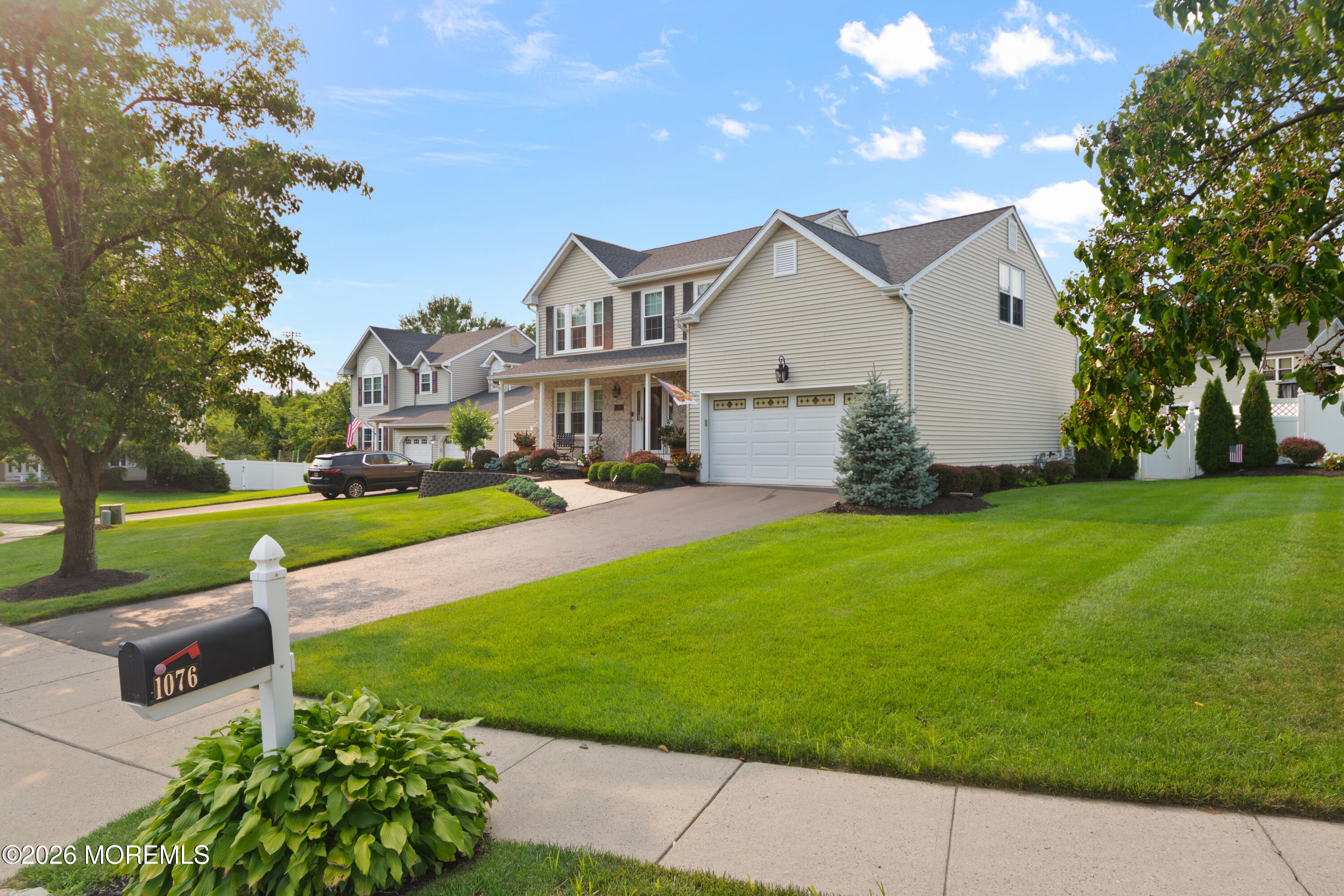 1076 White Oak Court Toms River NJ 08753