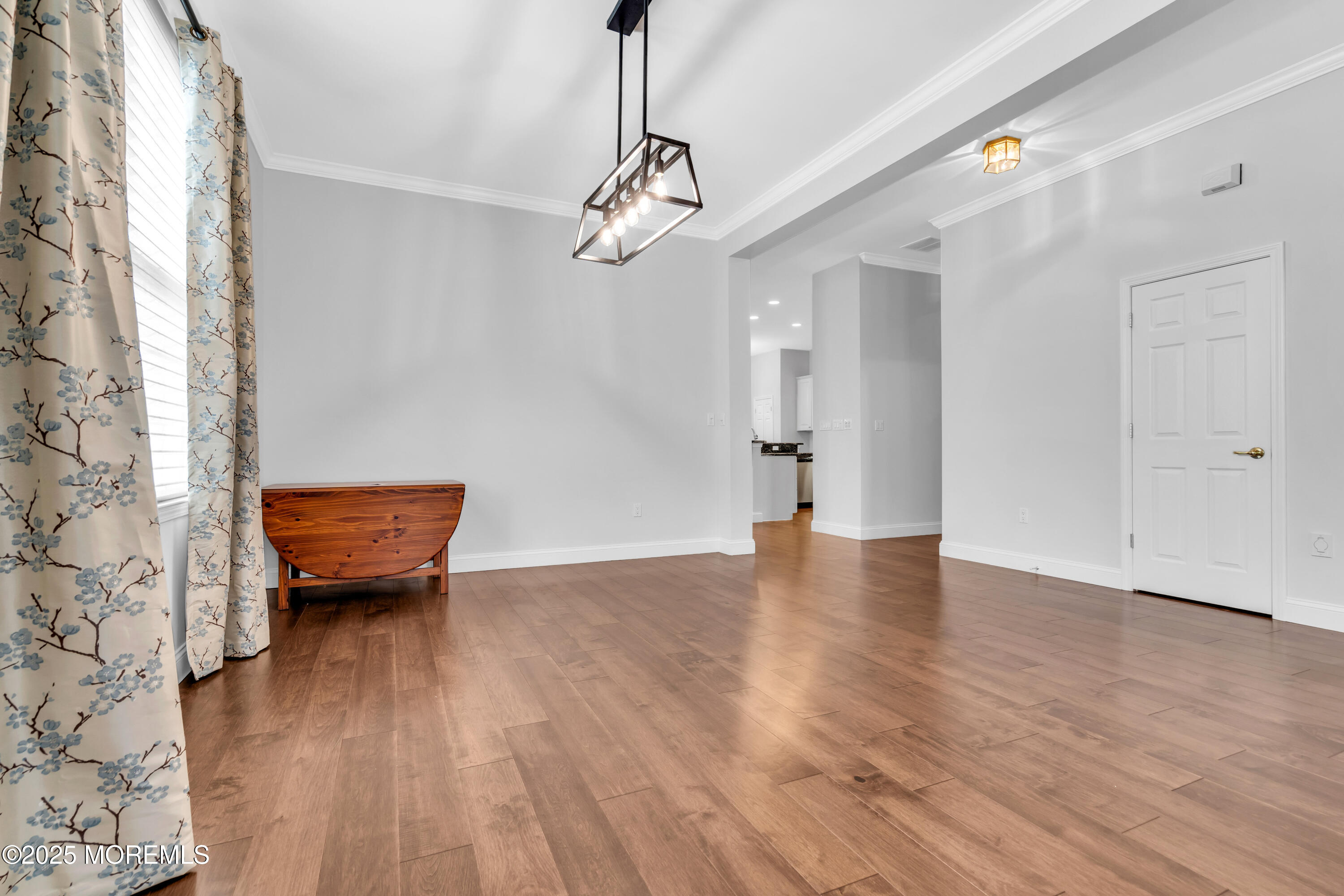 8 Park Ridge Way Jackson NJ 08527