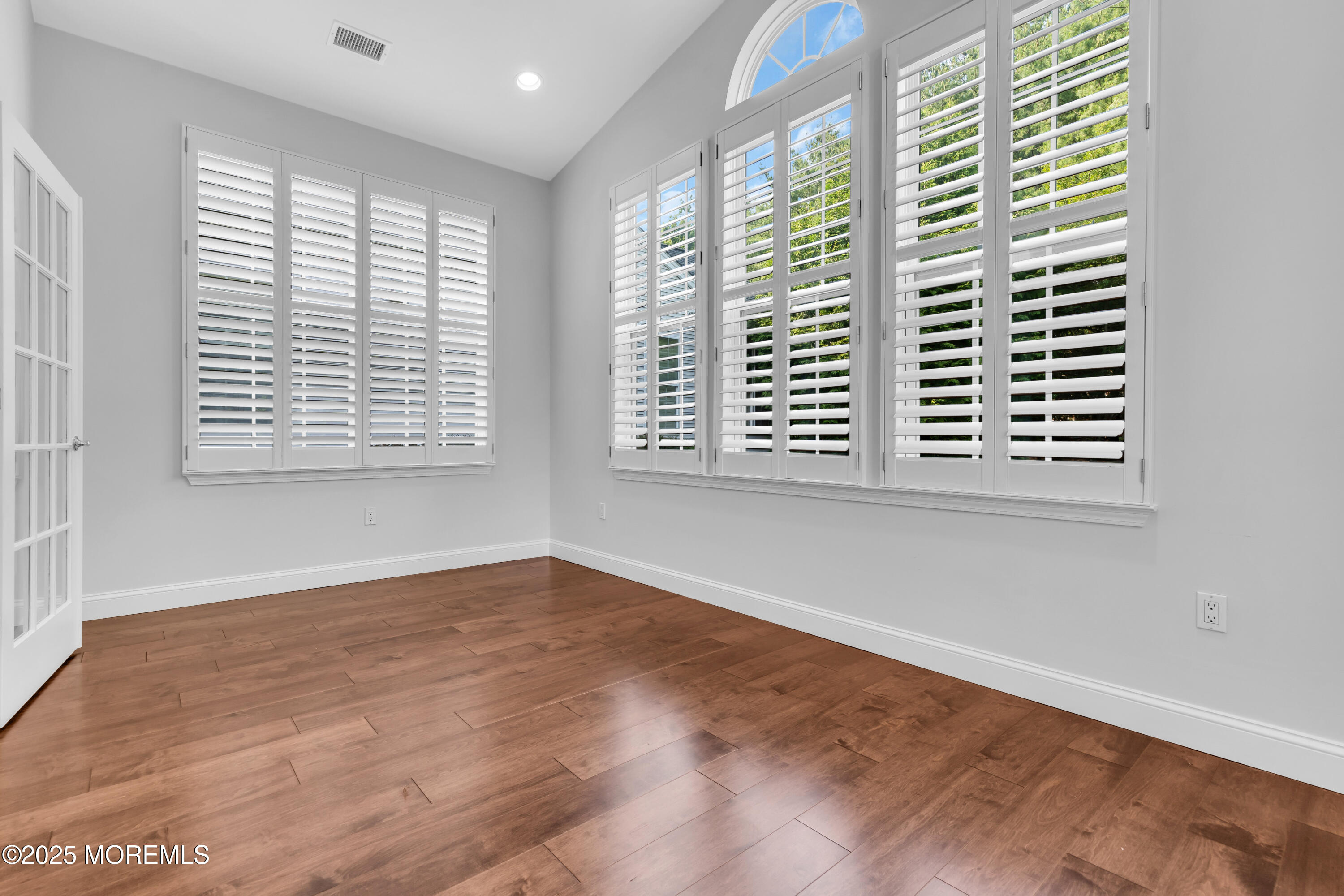 8 Park Ridge Way Jackson NJ 08527