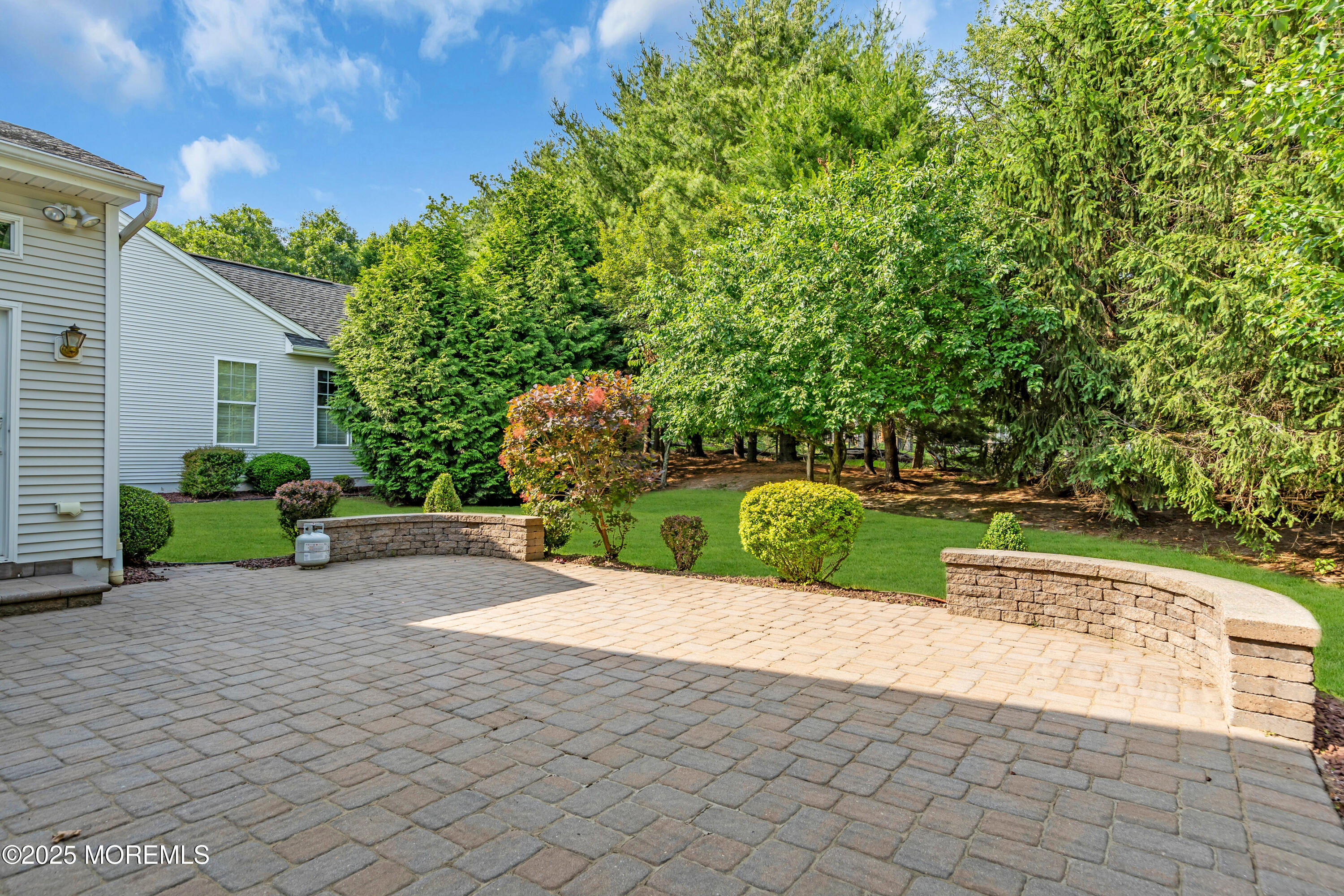 8 Park Ridge Way Jackson NJ 08527