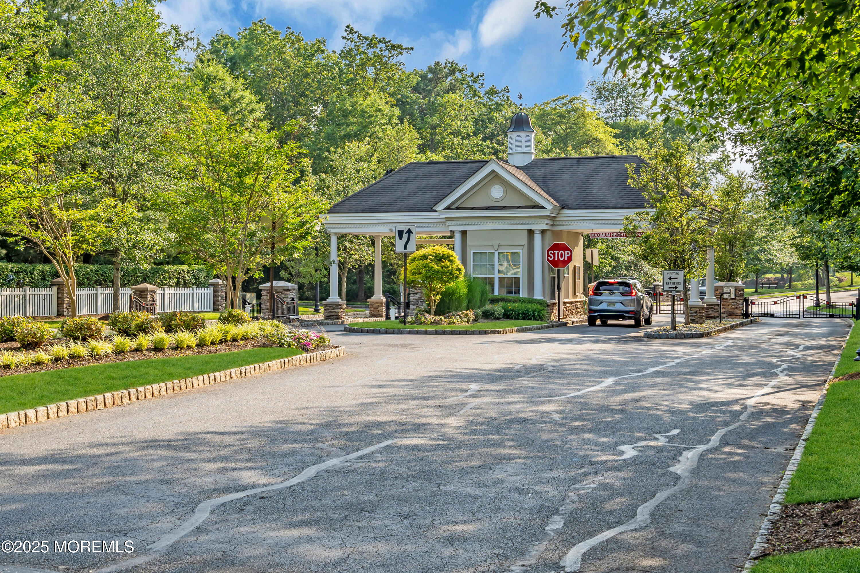 8 Park Ridge Way Jackson NJ 08527