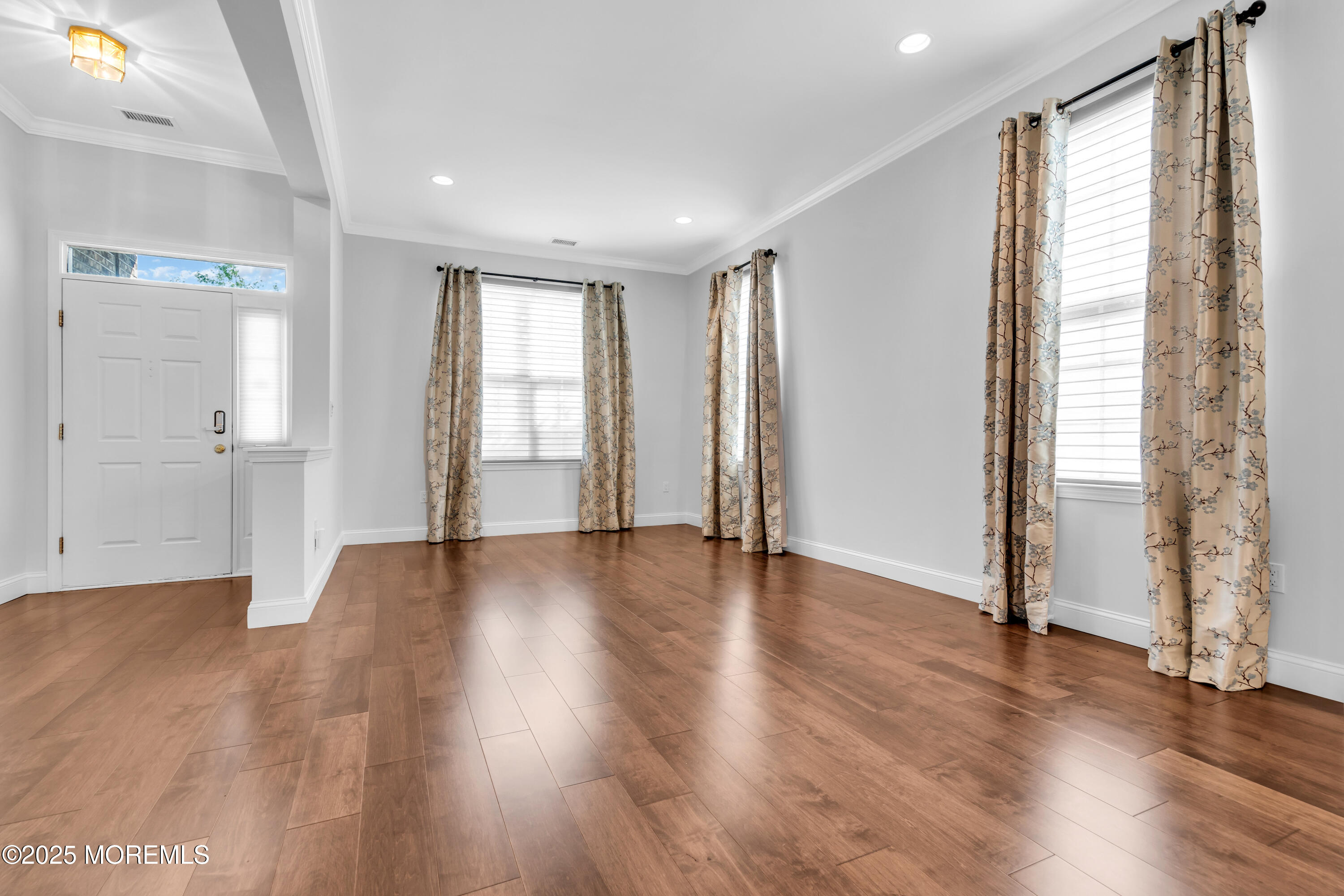 8 Park Ridge Way Jackson NJ 08527
