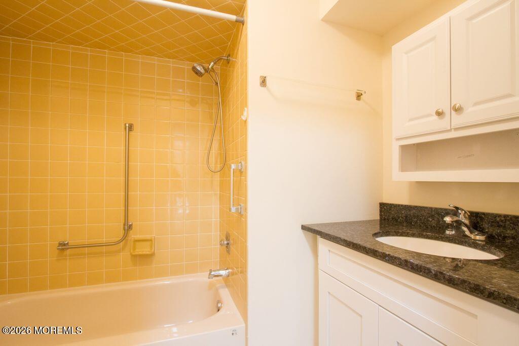 11 Western Reach Red Bank NJ 07701