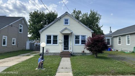 637 Sydney Avenue Union Beach NJ 07735