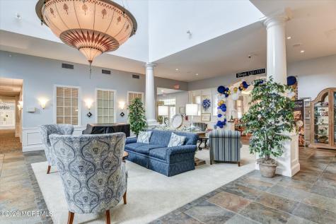 20 Wycliffe Drive Manchester NJ 08759