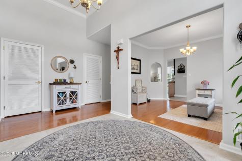 20 Wycliffe Drive Manchester NJ 08759