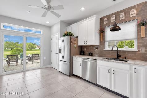 20 Wycliffe Drive Manchester NJ 08759