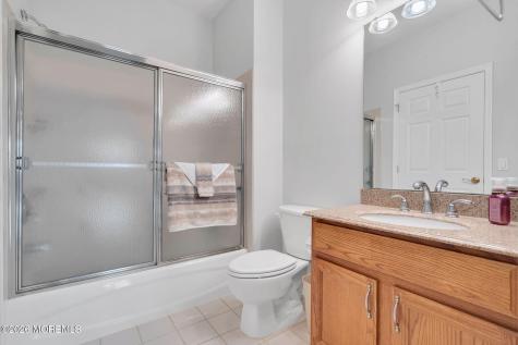 20 Wycliffe Drive Manchester NJ 08759