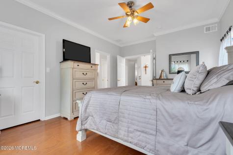 20 Wycliffe Drive Manchester NJ 08759