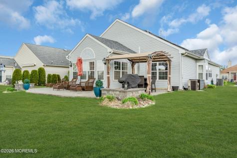 20 Wycliffe Drive Manchester NJ 08759