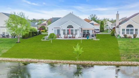 20 Wycliffe Drive Manchester NJ 08759
