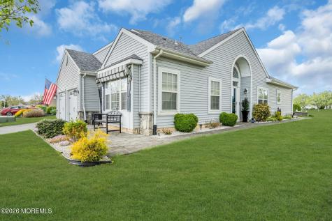 20 Wycliffe Drive Manchester NJ 08759