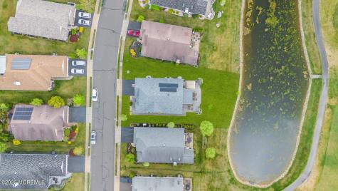 20 Wycliffe Drive Manchester NJ 08759