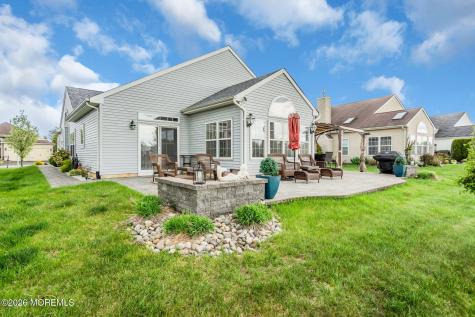 20 Wycliffe Drive Manchester NJ 08759