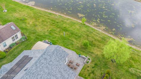 20 Wycliffe Drive Manchester NJ 08759