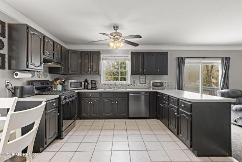 1800 Ridgeway Road Toms River NJ 08757