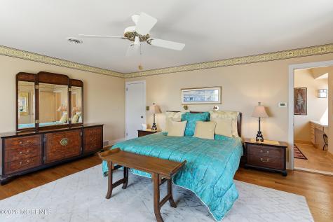 1010 Barnegat Lane Mantoloking NJ 08738