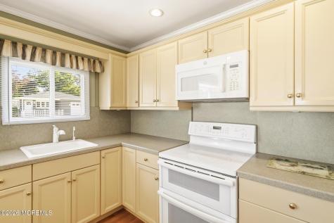 2 Biscayne Street Toms River NJ 08757