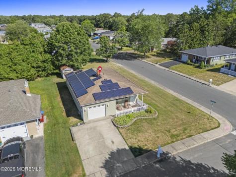 2 Biscayne Street Toms River NJ 08757