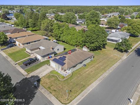 2 Biscayne Street Toms River NJ 08757