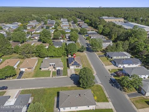 2 Biscayne Street Toms River NJ 08757