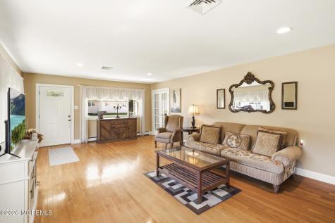2 Biscayne Street Toms River NJ 08757