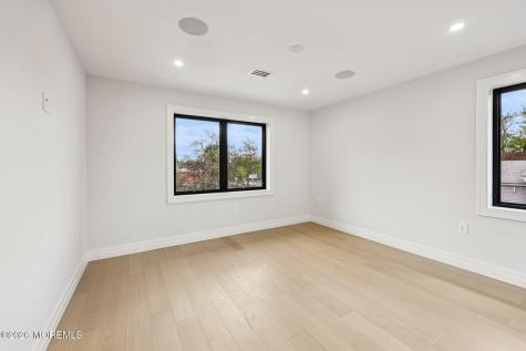 51 Albany Avenue Nutley NJ 07110