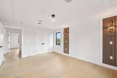 51 Albany Avenue Nutley NJ 07110