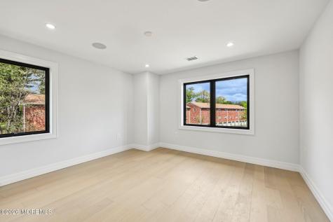 51 Albany Avenue Nutley NJ 07110