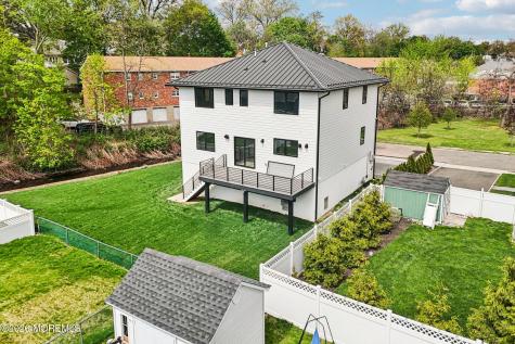 51 Albany Avenue Nutley NJ 07110
