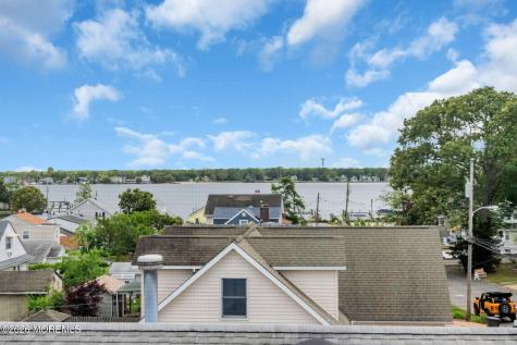 30 Gladney Avenue Toms River NJ 08753
