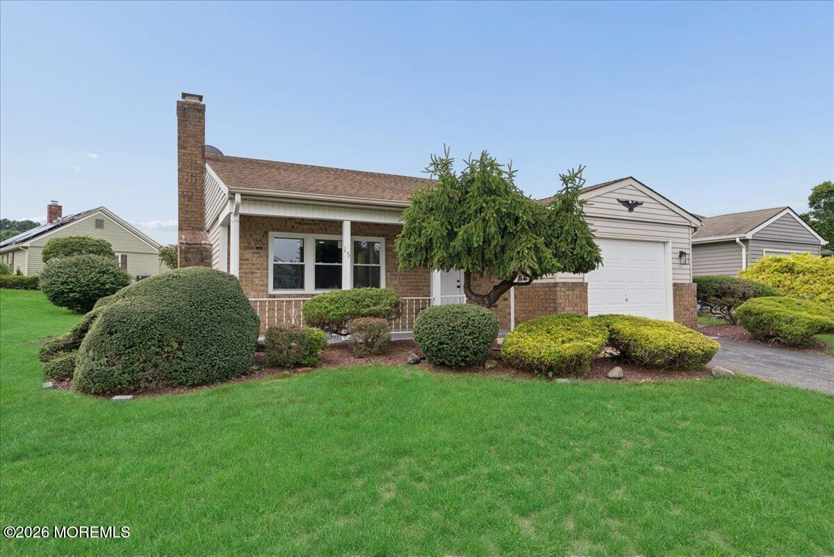 15 Buckingham Drive N Manchester NJ 08759