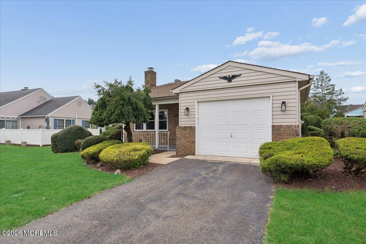 15 Buckingham Drive N Manchester NJ 08759
