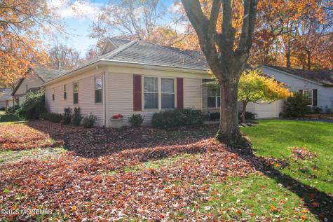 8 Morning Glory Lane Whiting NJ 08759