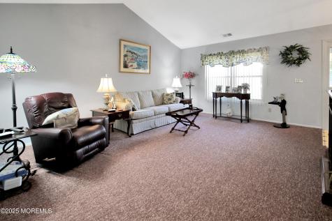 8 Morning Glory Lane Whiting NJ 08759