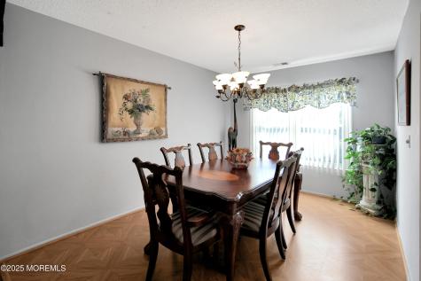 8 Morning Glory Lane Whiting NJ 08759