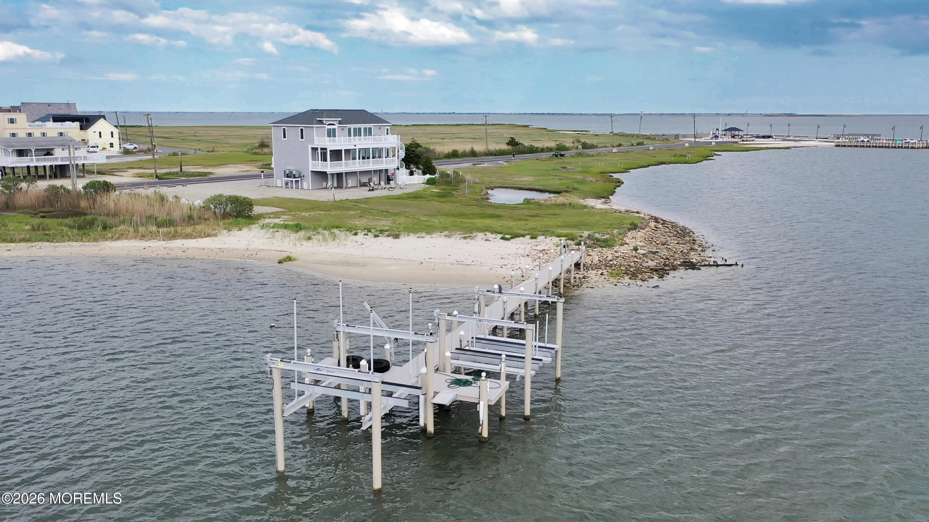 1220 S Green Street Tuckerton NJ 08087