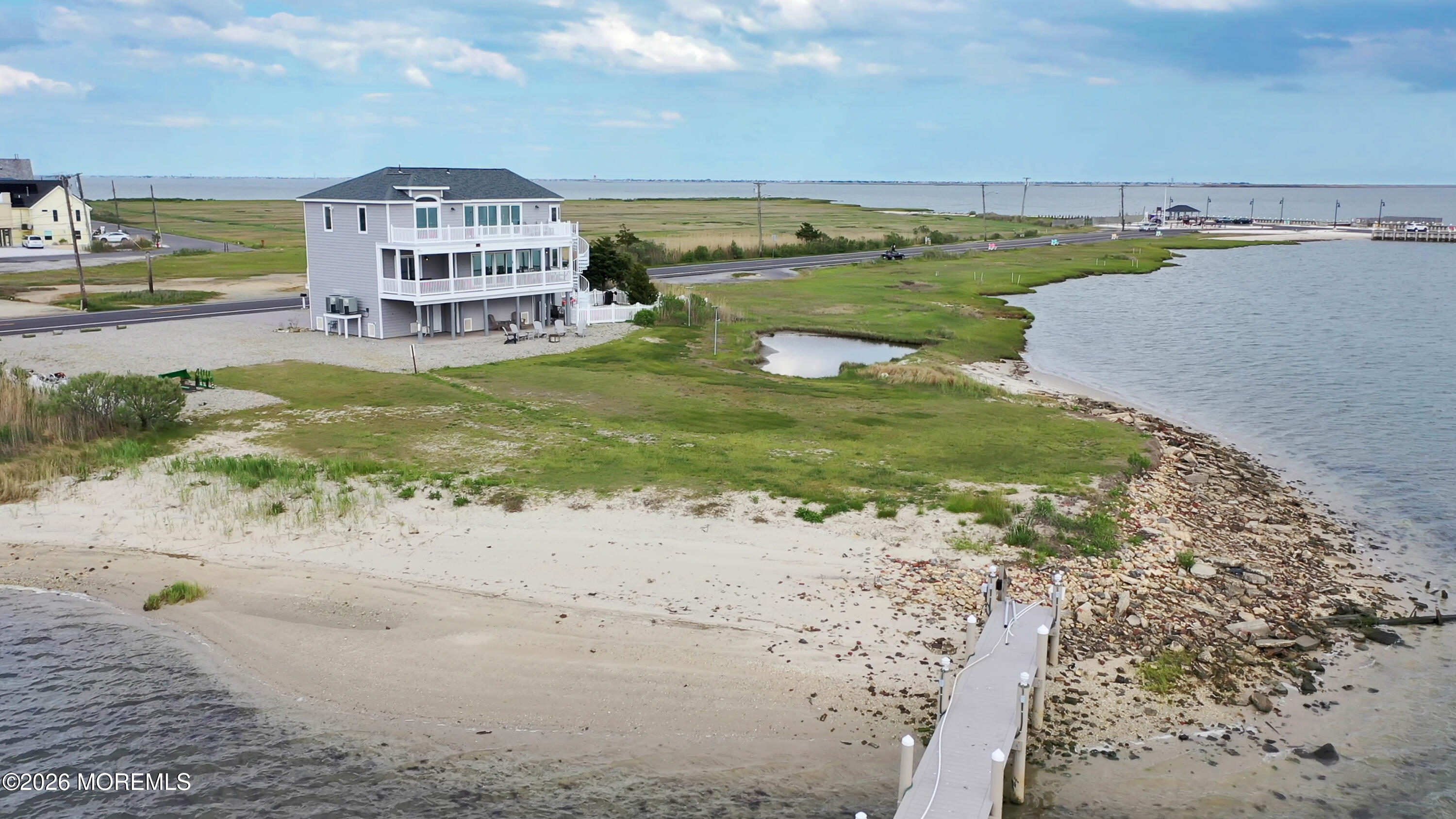 1220 S Green Street Tuckerton NJ 08087