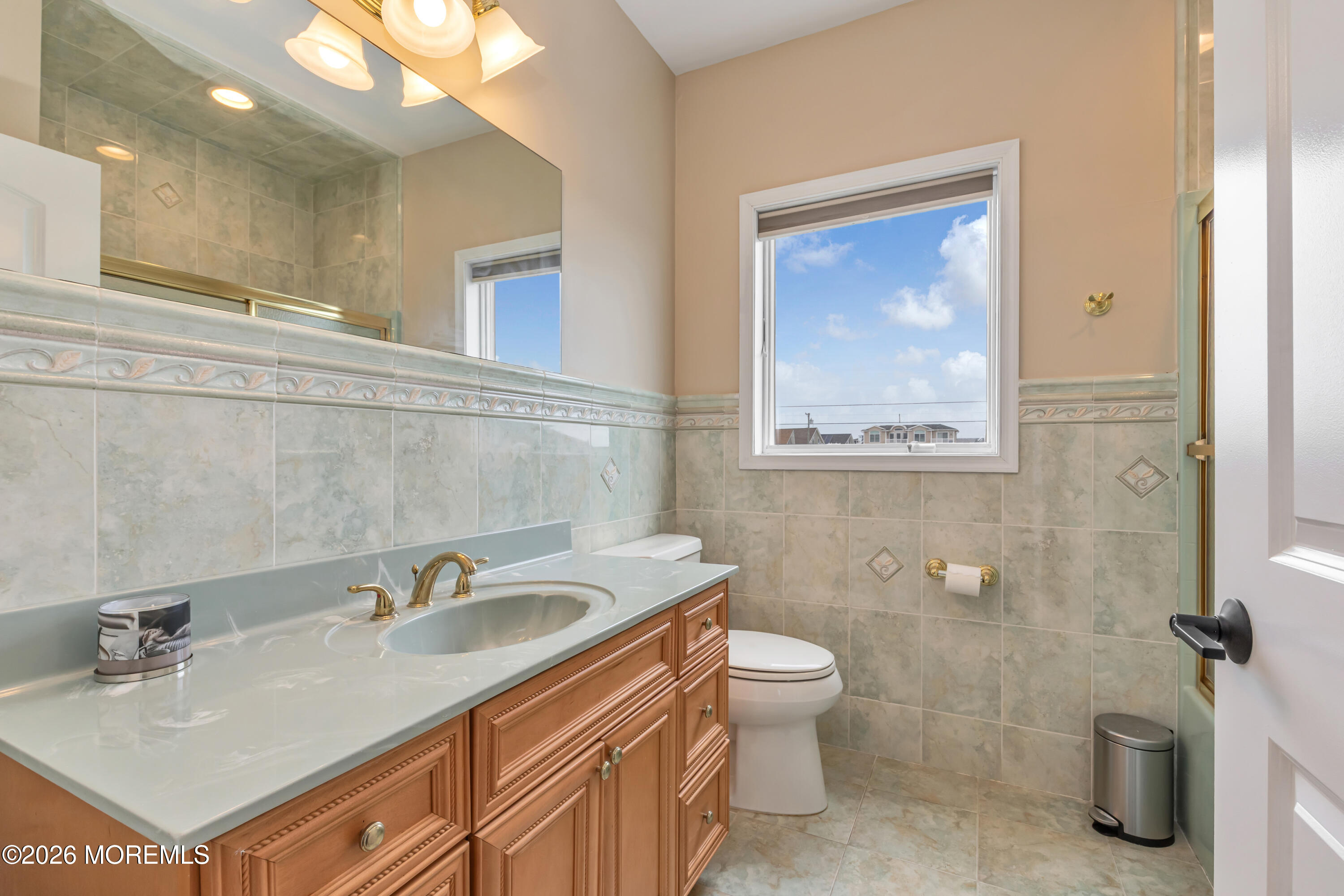1220 S Green Street Tuckerton NJ 08087