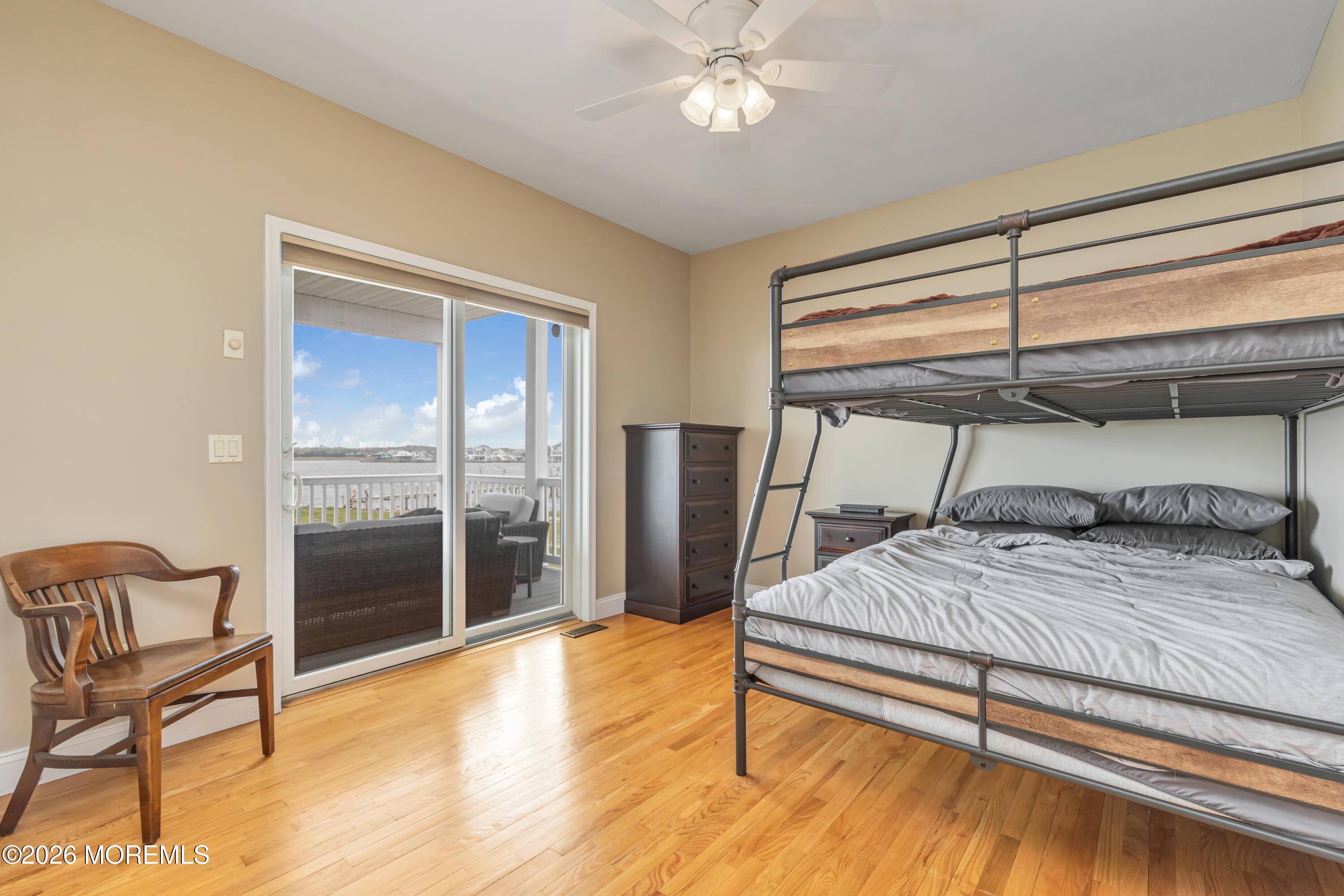1220 S Green Street Tuckerton NJ 08087
