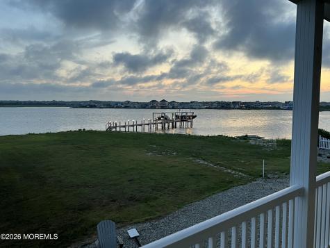 1220 S Green Street Tuckerton NJ 08087