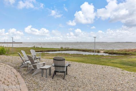 1220 S Green Street Tuckerton NJ 08087