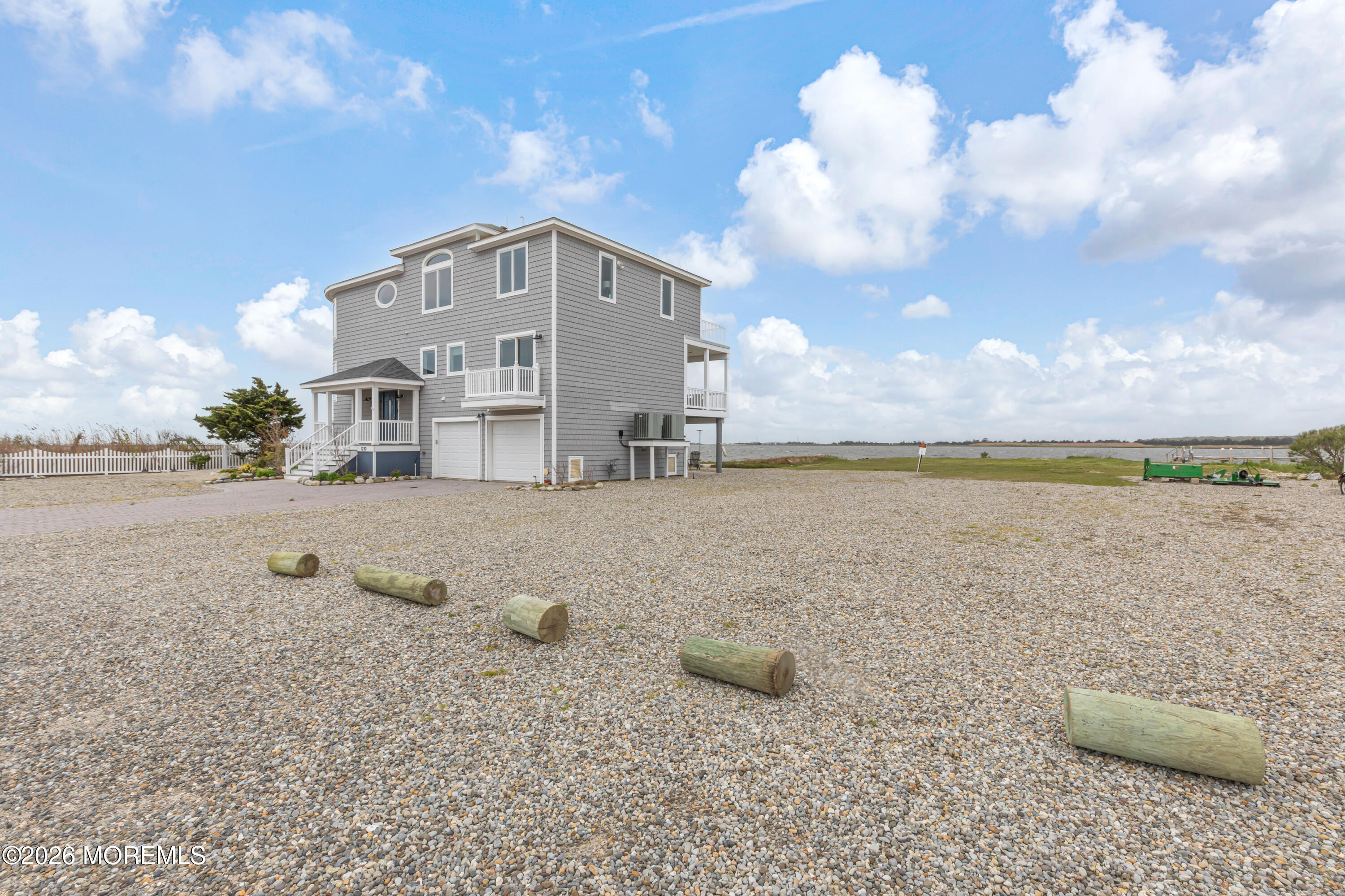 1220 S Green Street Tuckerton NJ 08087