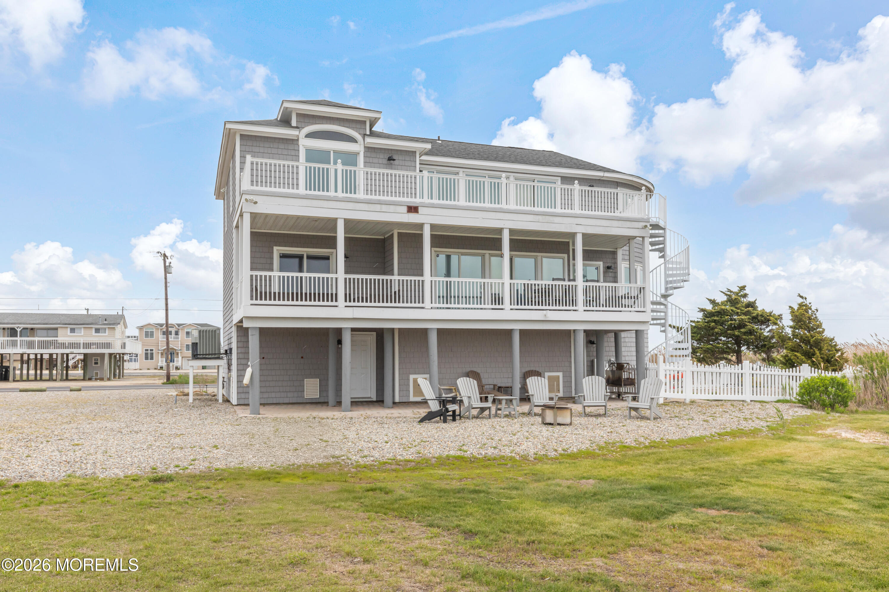 1220 S Green Street Tuckerton NJ 08087