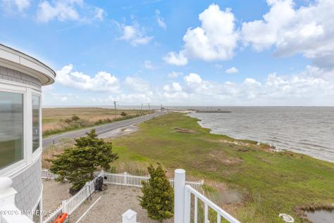 1220 S Green Street Tuckerton NJ 08087