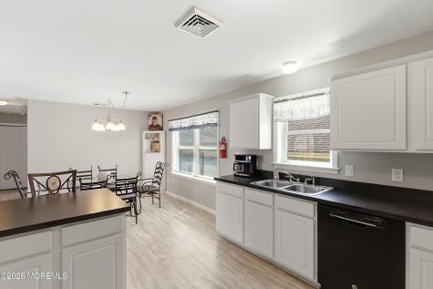 334 E Bayview Avenue Ocean Gate NJ 08740