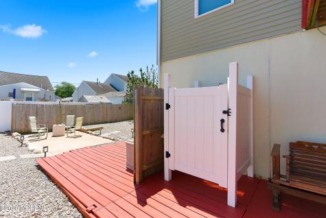 334 E Bayview Avenue Ocean Gate NJ 08740